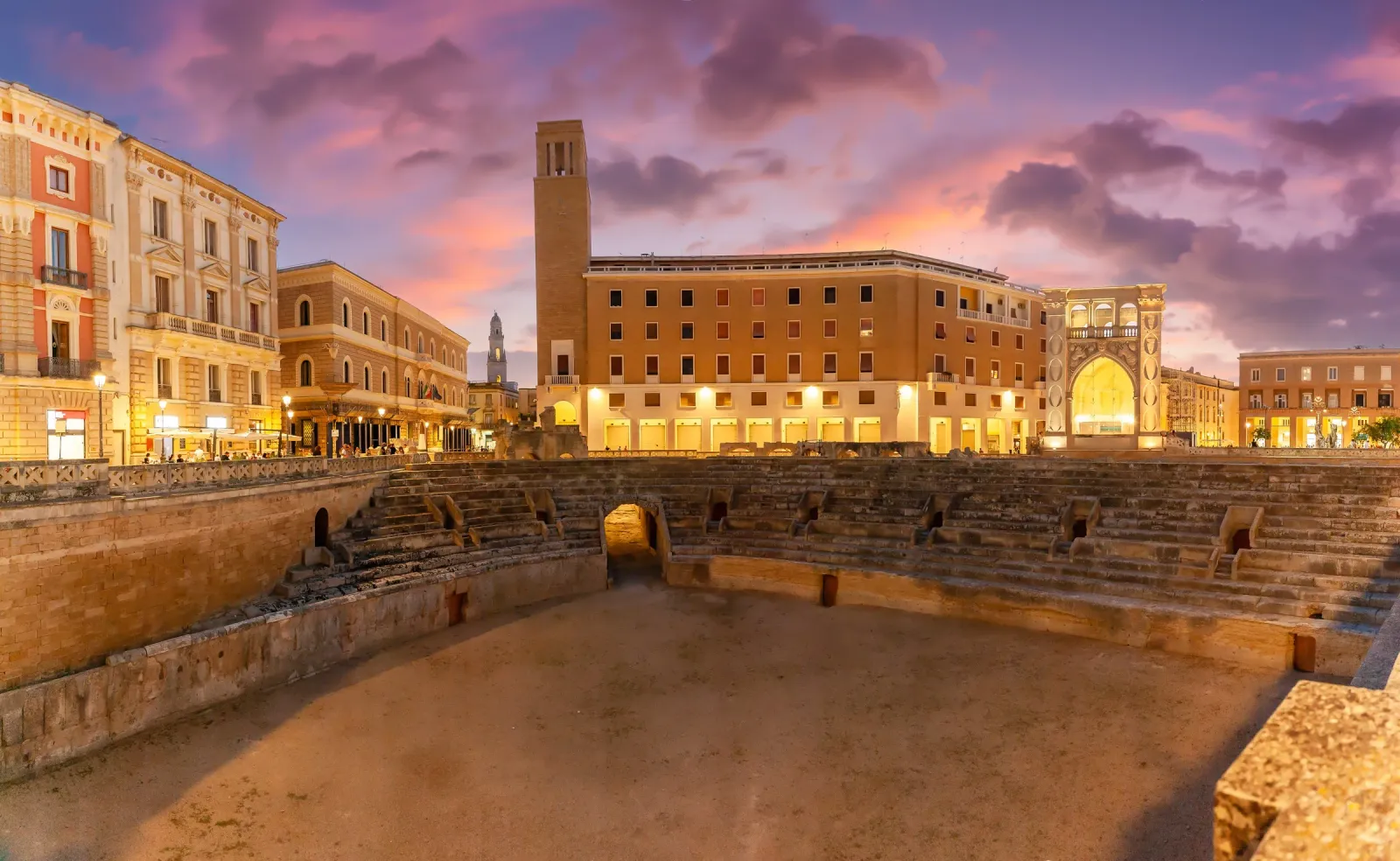 Anfiteatro Romano di Lecce, nel cuore della città barocca del Salento