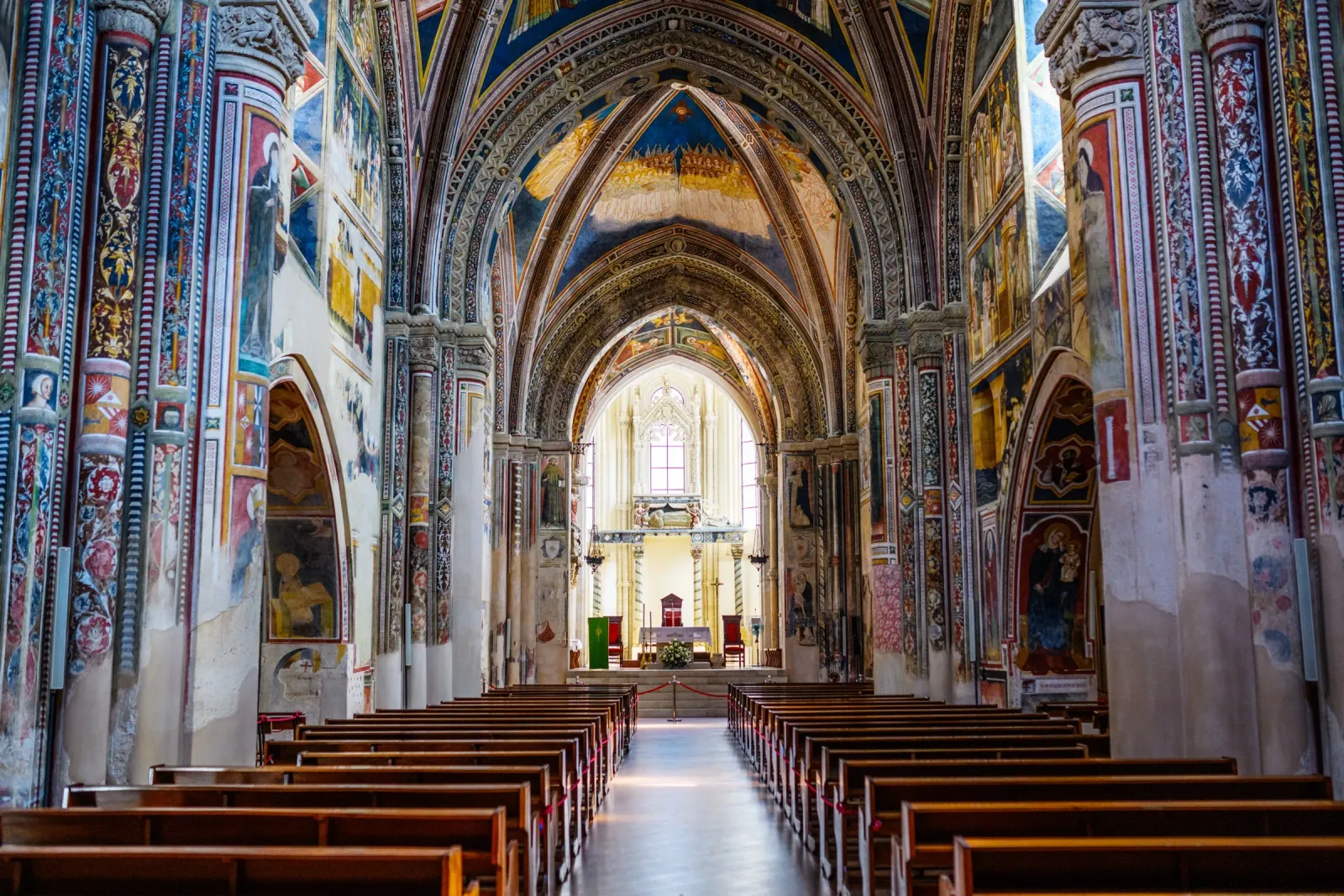 Basilica di Santa Caterina d’Alessandria a Galatina, affreschi medievali del Salento