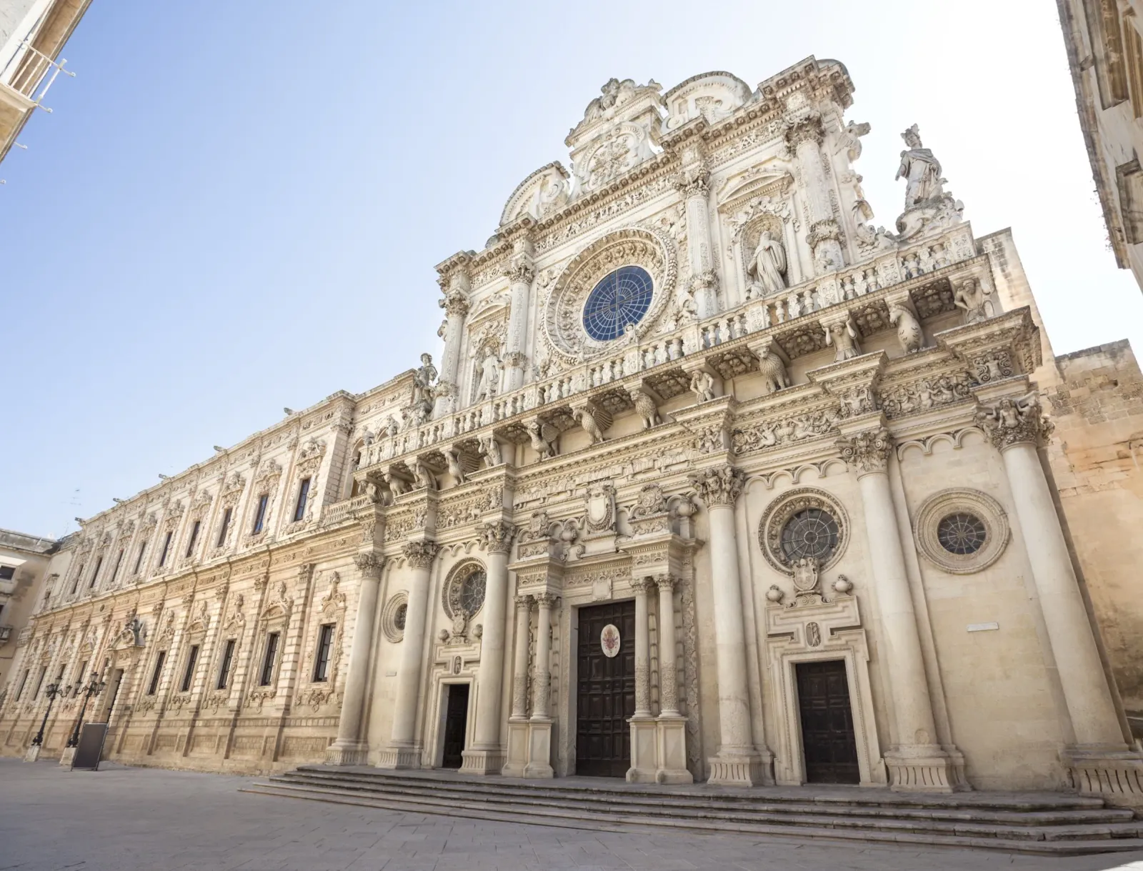 Basilica di Santa Croce a Lecce, capolavoro del barocco leccese